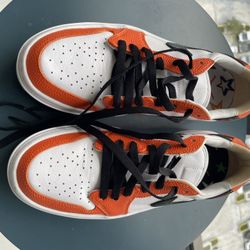 Nike women’s shoes size 8 1/2.