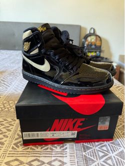 Jordan retro 1 size 8 make offer $$$