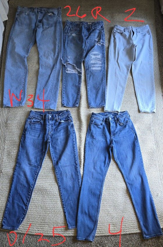 WOMEN'S JEANS