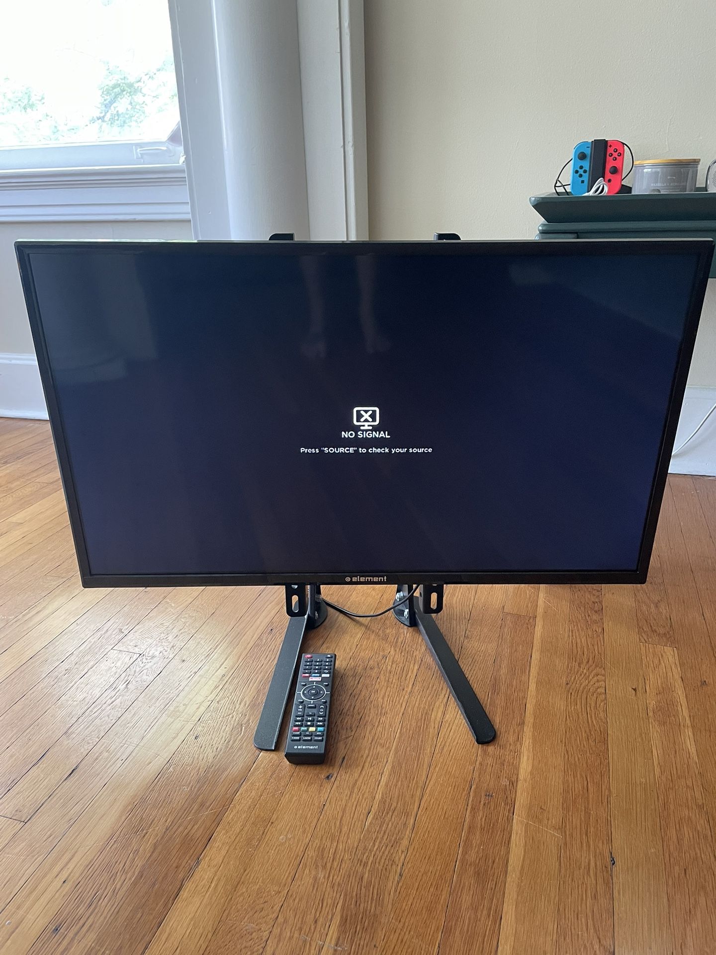 32 Inch Flat Screen TV