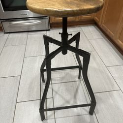Bar Stools 
