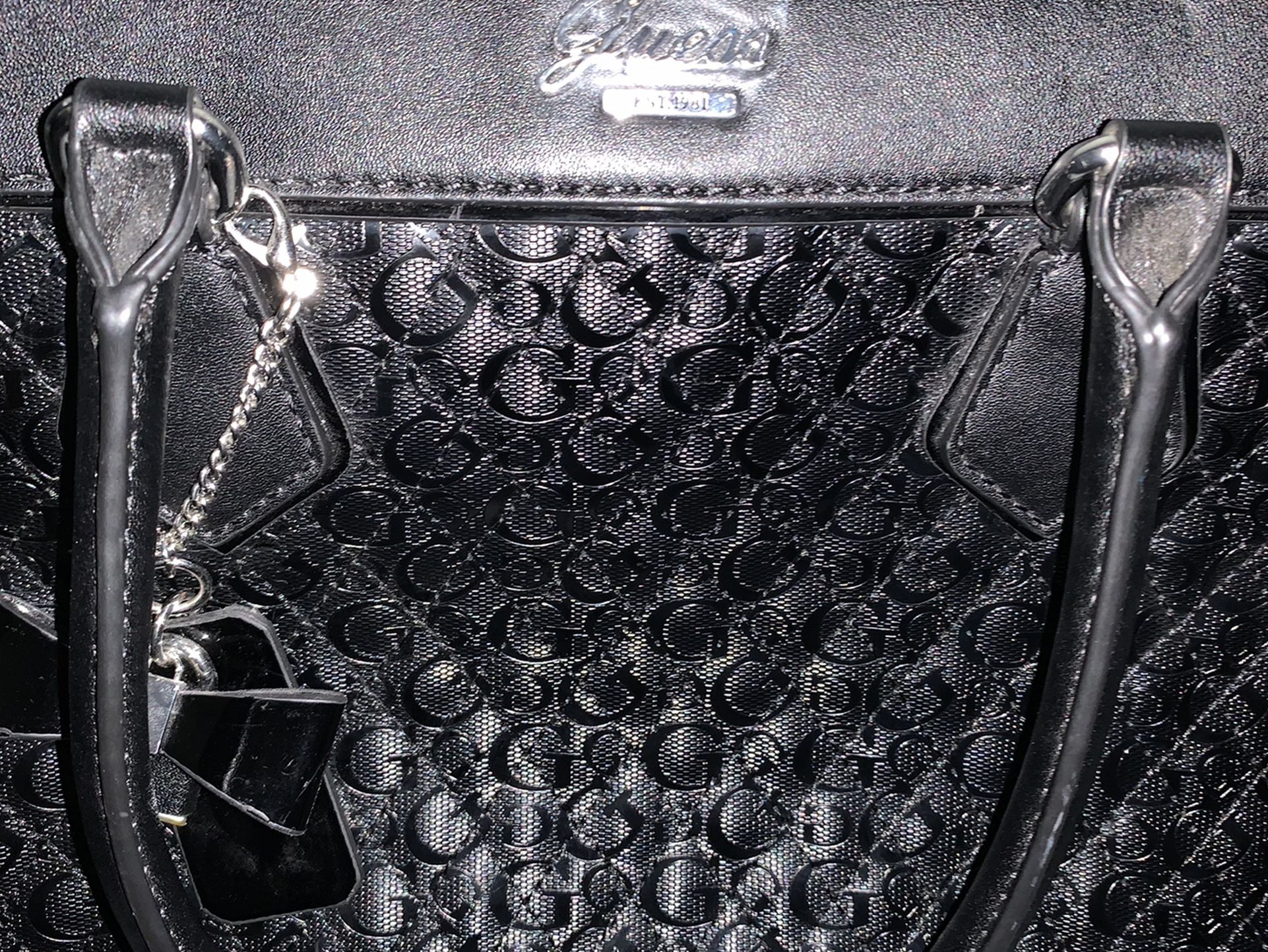 Guess Purse - Brand New W/ Tag