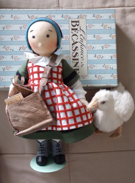R JOHN WRIGHT BECASSINE COLLECTABLE VINTAGE DOLL WITH SILLY GOOSE #112/400