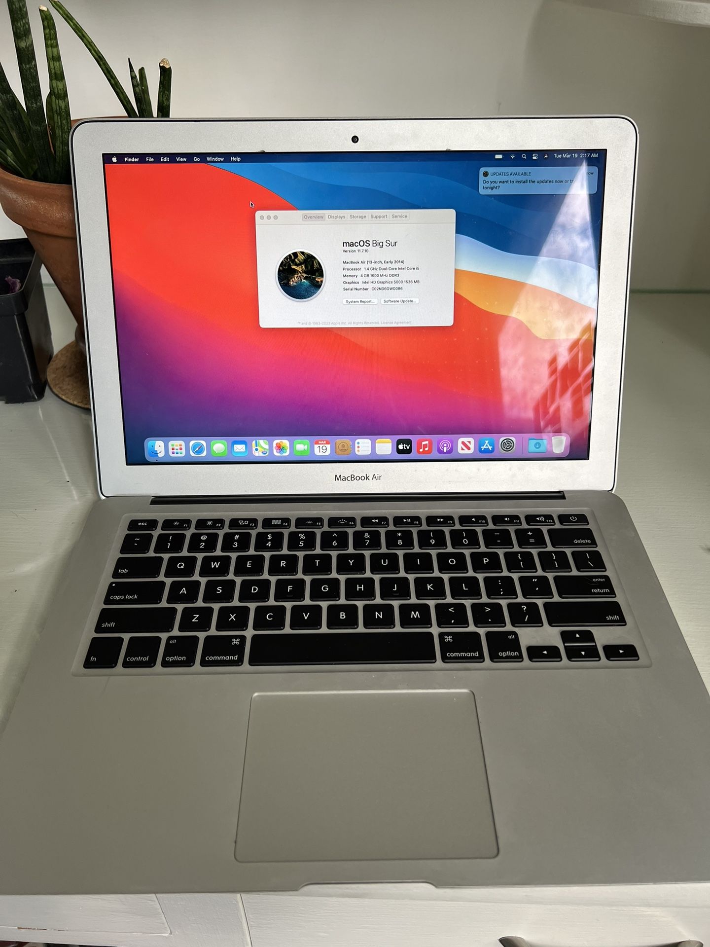 MacBook Air 13 Inch (2014) Core i5 1.4 GHz 4GB