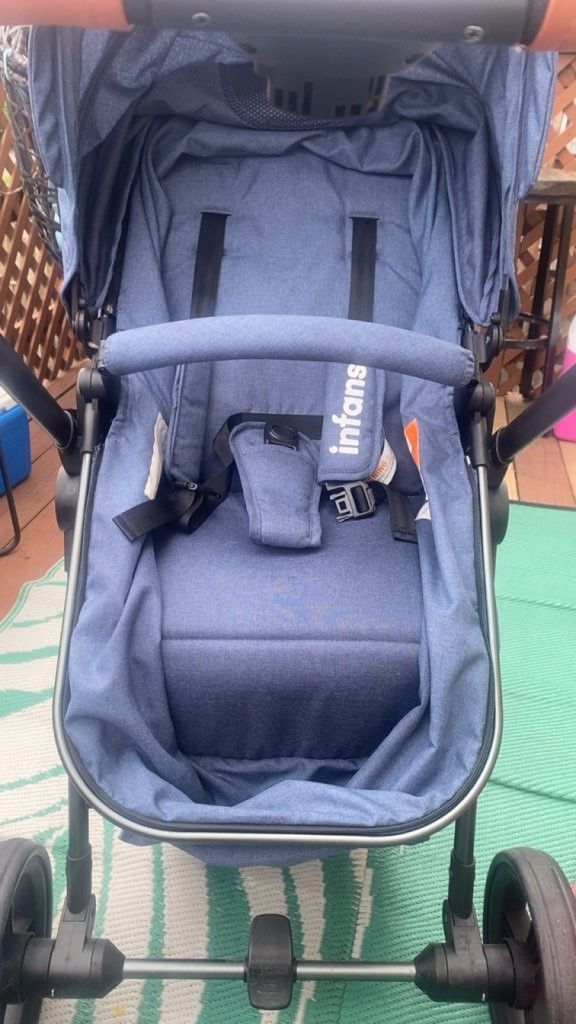 Stroller And Bassinet 