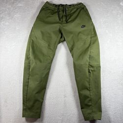 Nike Sportswear Men’s Small Green Tech Fleece Essentials Commuter Pants #1601