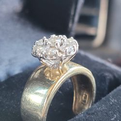 Woman’s 14k Gold Diamond Ring