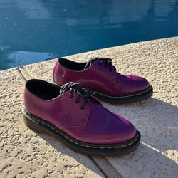 Dr. Martens 