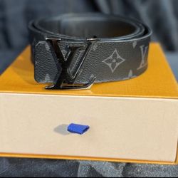 Louis Vuitton Belt 