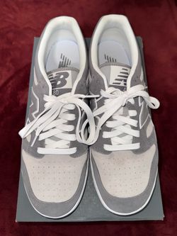 New Balance Grey Court