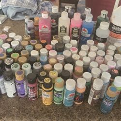 Paint Folk Art Americana Apple Huge Lot Over 140 Bottles Some New Craft Dot Painting