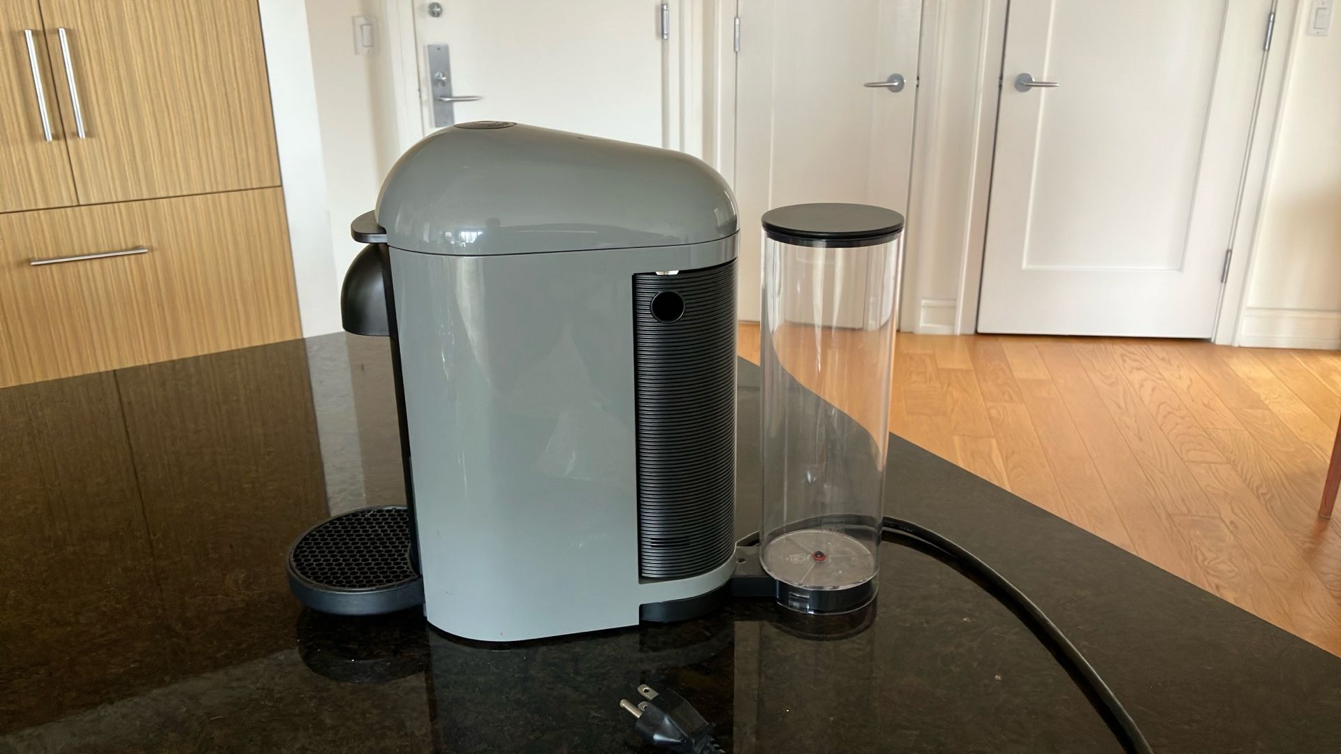 Coffee Maker NESPRESSO