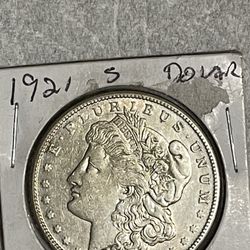 1921 s Silver Morgan Dollar 