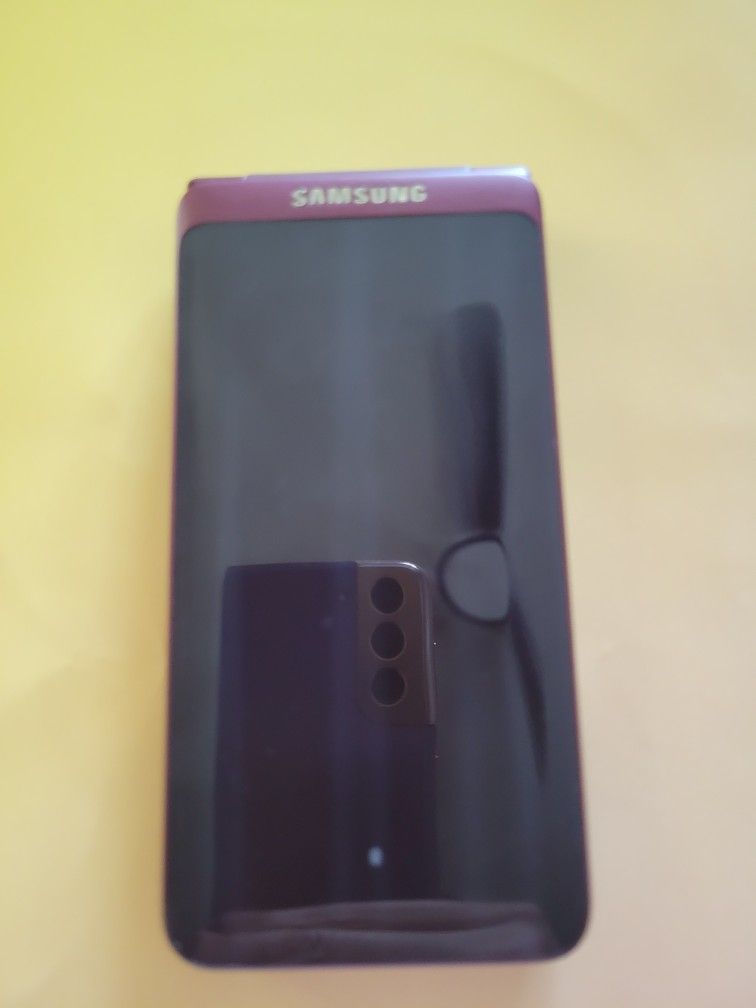 Flip Phone Samsung Galaxy Folder2