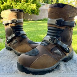 Forma adventure boots for sale hot sale