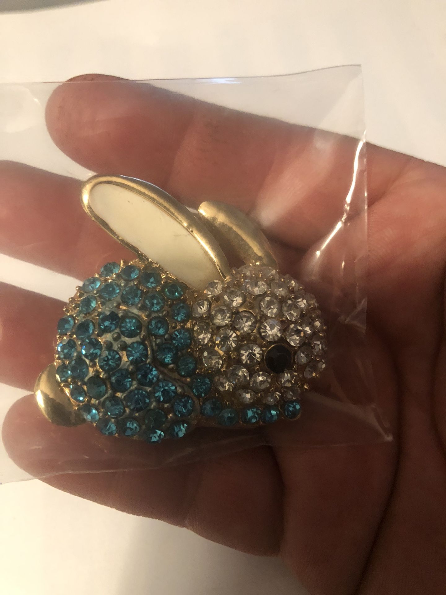 Bunny with Blue/white Gem Stones Charm