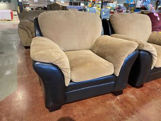 EMERALD HOME Two Tone Accent Armchair