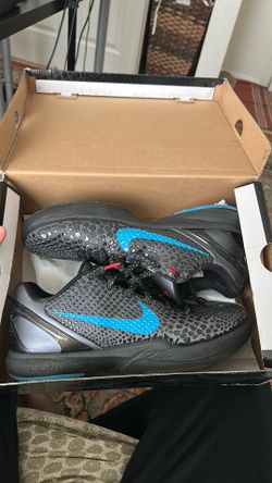 Kobe 6 dark knight barely worn