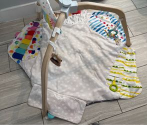 Lovevery play mat