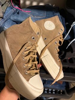 Women’s platform converse size 7