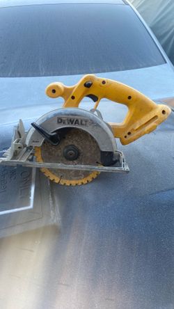DeWalt 18v saw
