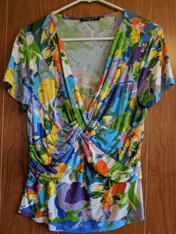 Petite Medium Deep V Tee Shirt