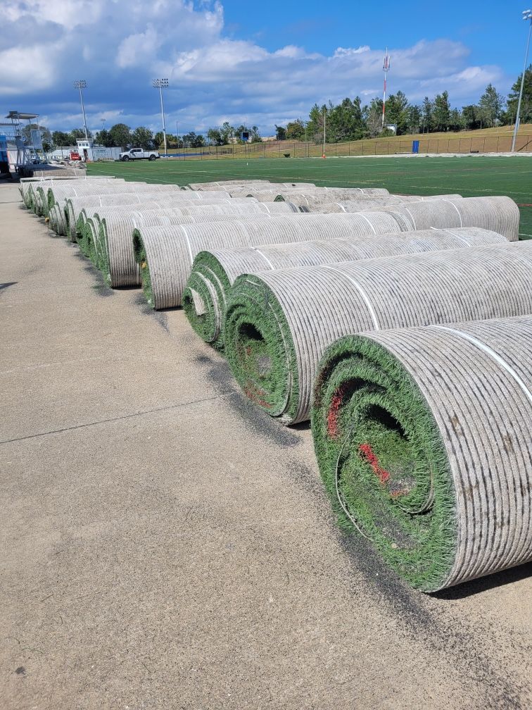 Recycled Artificial Grass/Césped Artificial Usado (Rio Grande)