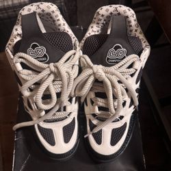 Louis Vuitton Skate Sneakers