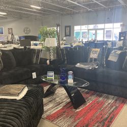 Black Sofa Loveseat🖤✨ $2,499