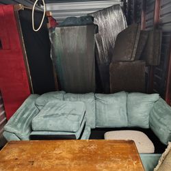🏃‍♂️ FINAL DAYS – LIQUIDATION SALE in DORAVILLE! 🏃‍♀️

We’re relocating and clearing out EVERYTHING — furniture, electronics, jackets, and more!
🔥 