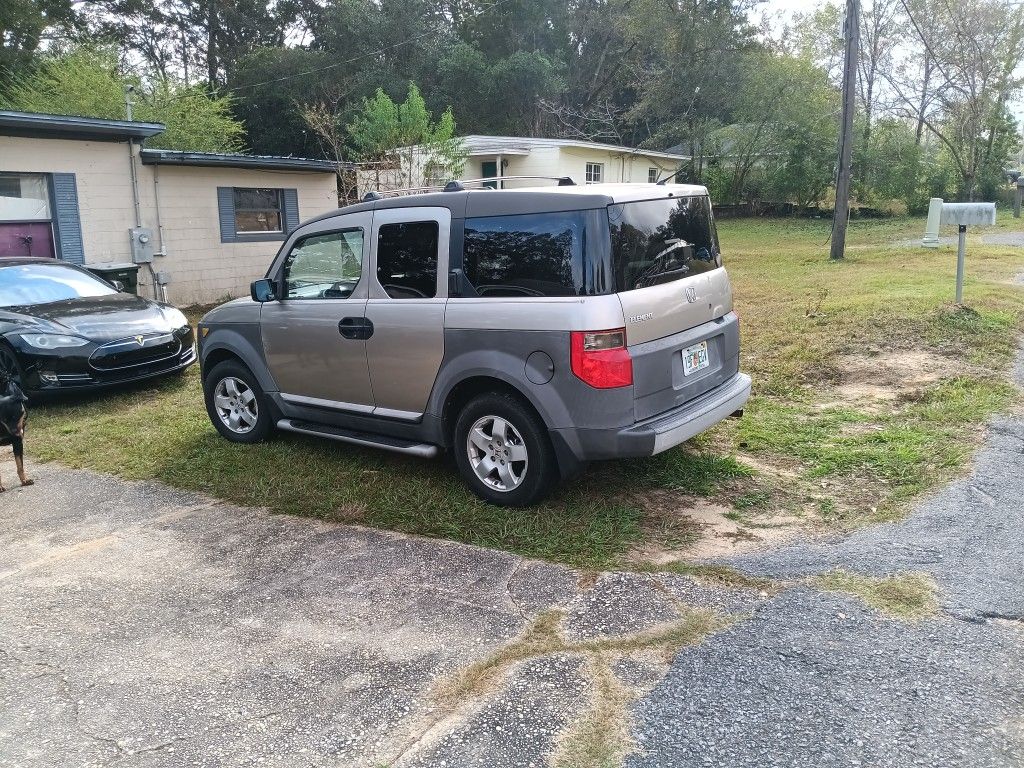 2003 Honda Element