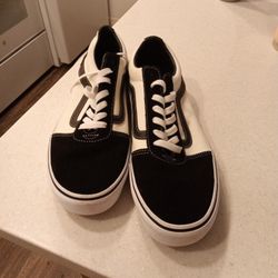 11.5 Men Vans