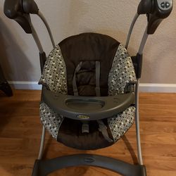 Graco Baby Swing
