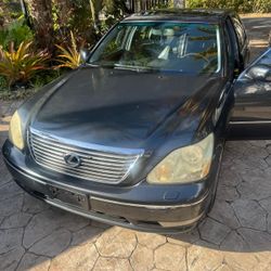 2005 Lexus LS430