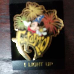 Disney Trading pins make reasonable offer or trade What you got