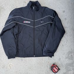 Nike black and white windbreaker jacket size small