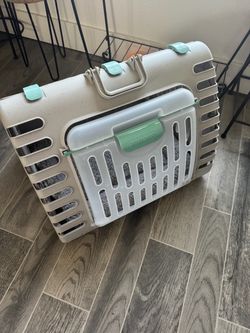 Sport Pet Folding Pet Carrier Crate