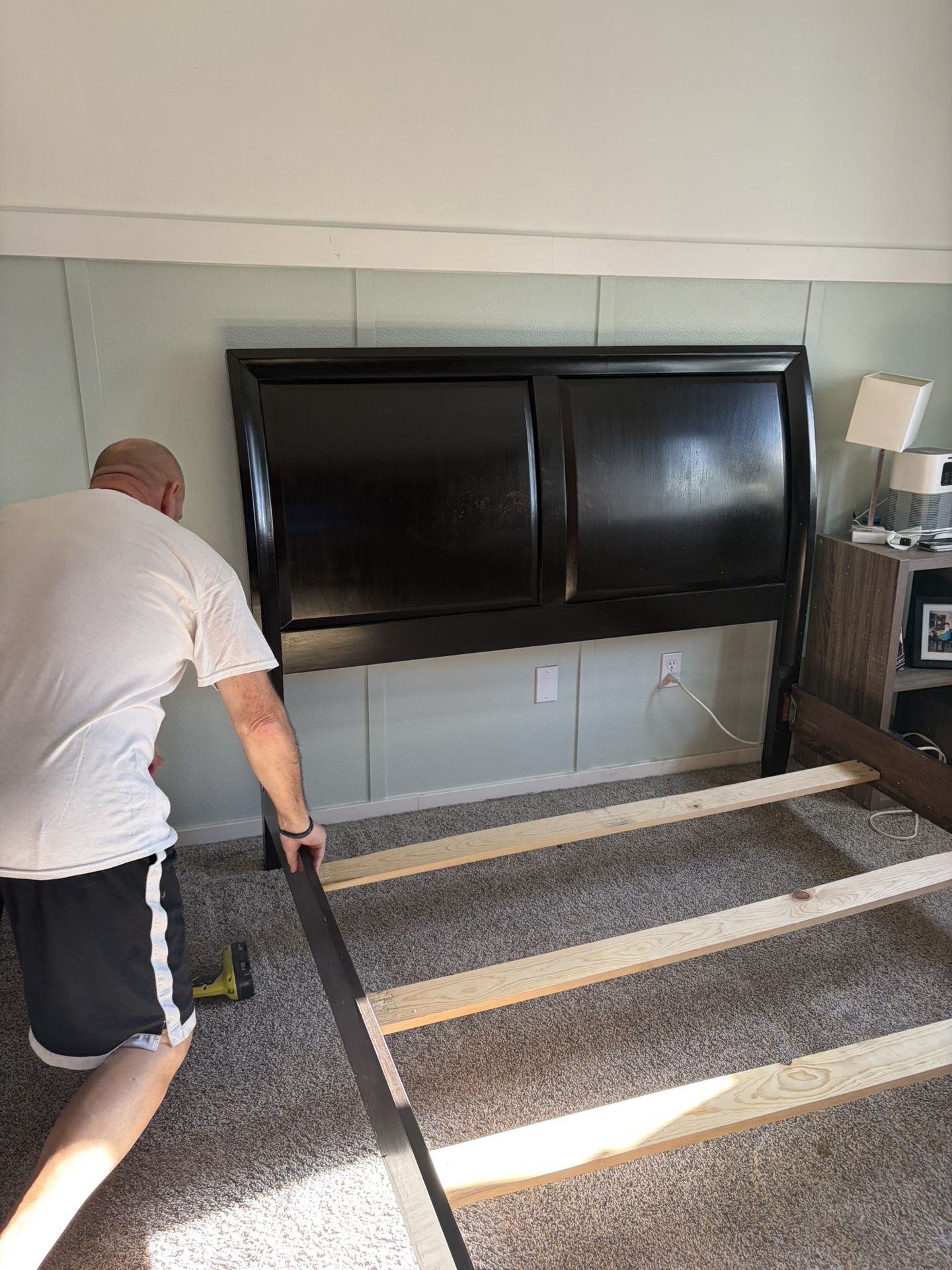 Free Sleigh Bed Needs Work + Mirrors