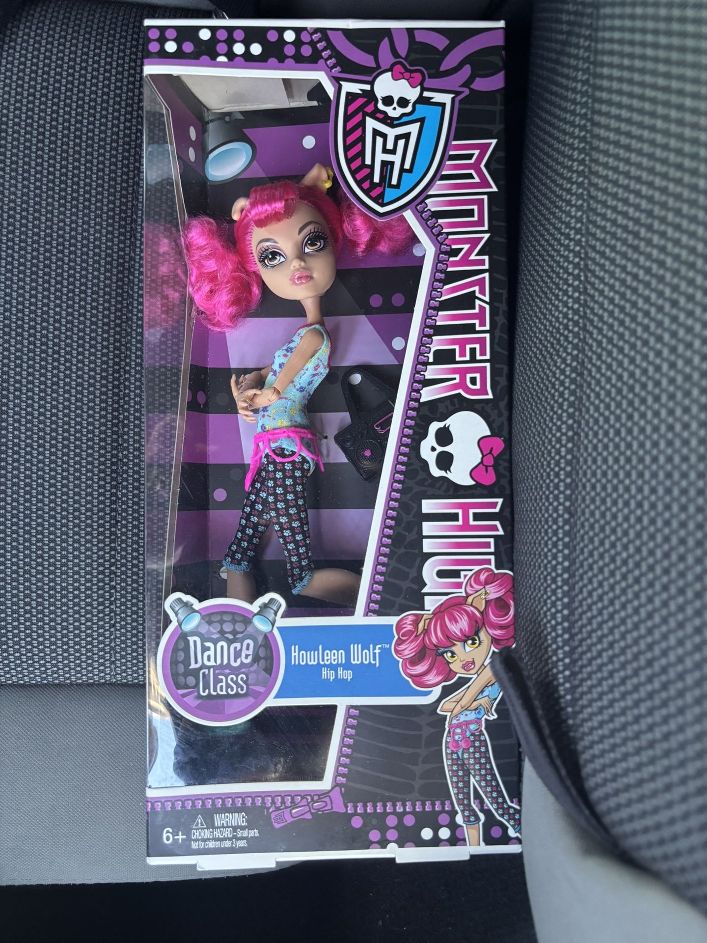 Monster Howleen Wolf
