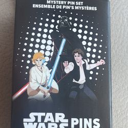 DISNEY COLLECTION PIN