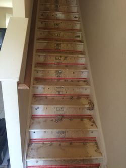 Estalo escaleras y alijo tanbien