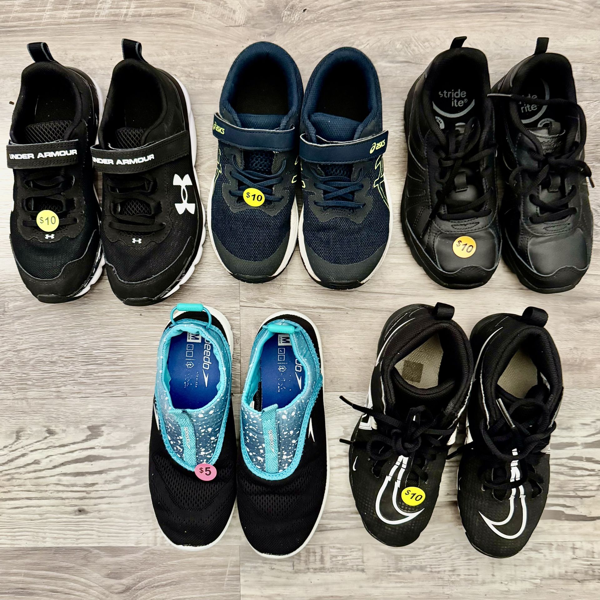 BOYS SHOES / KIDS SHOES $10 EACH
