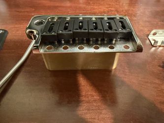 PRS SE Custom 24 Tremolo w/ Upgrades $110 OBO (considering reasonable offers)