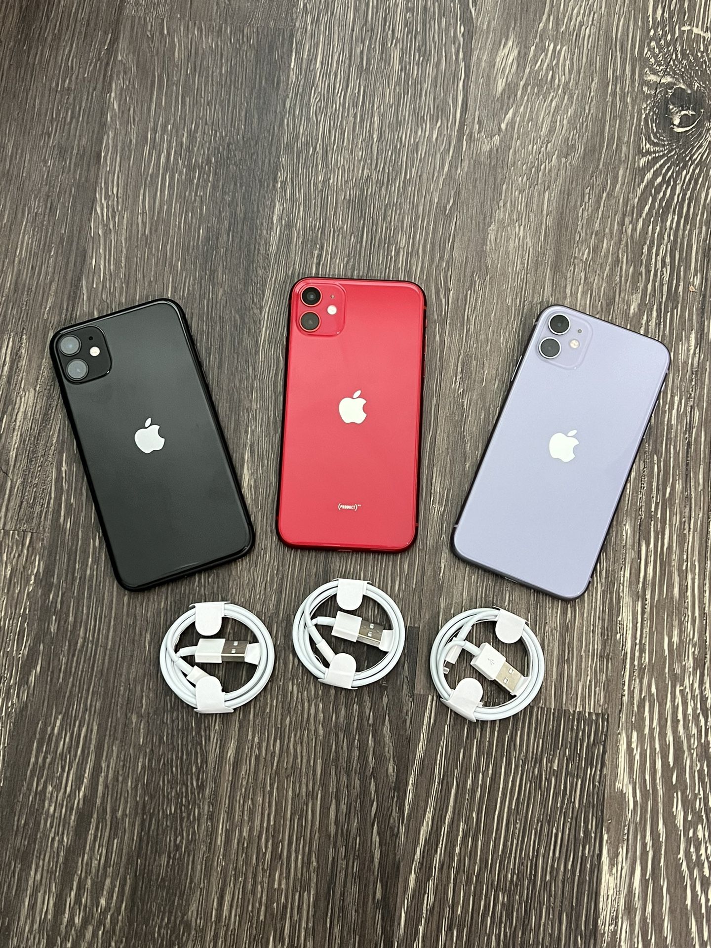 iPhone 11 UNLOCKED FOR ALL CARRIERS!