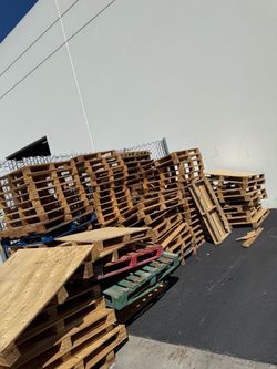 Pallets for sale
