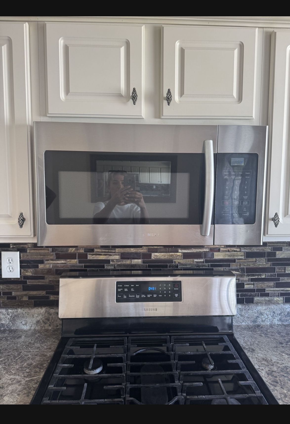 Samsung over‑the‑range microwave