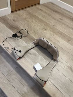 Snailax Shiatsu Neck & Shoulder Massager w/ Heat - Like New for $25