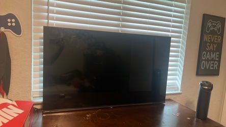 Hisense Flat Screen TV 50 inch