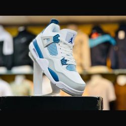 Jordan 4s 