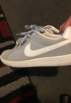 Nike Shoe Sz9